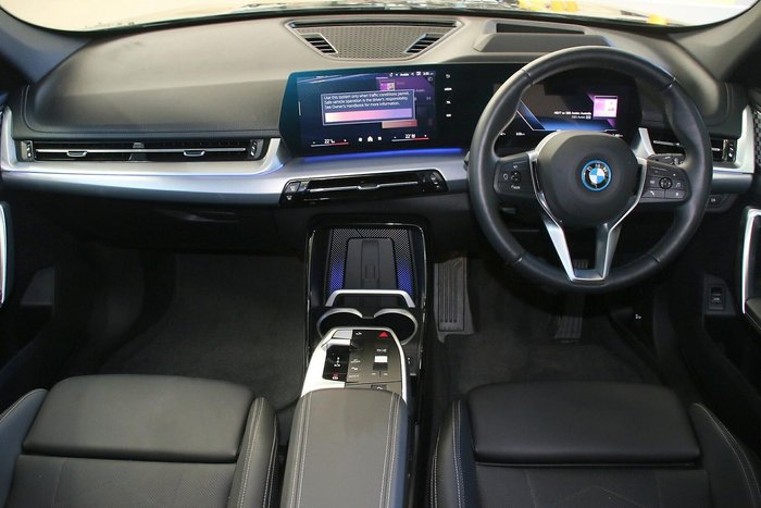 2024 BMW iX1 eDrive20 xLine