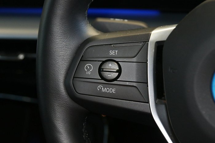 2024 BMW iX1 eDrive20 xLine