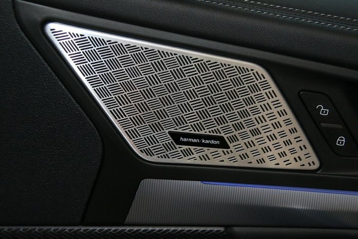 2024 BMW iX1 eDrive20 xLine