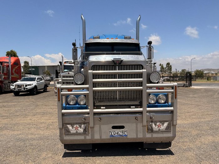 2003 Western Star 4900 Series 4900FX