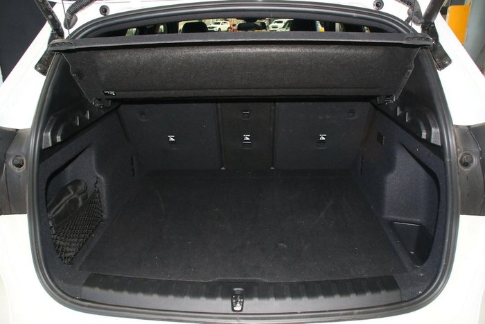 2024 BMW iX1 eDrive20 xLine