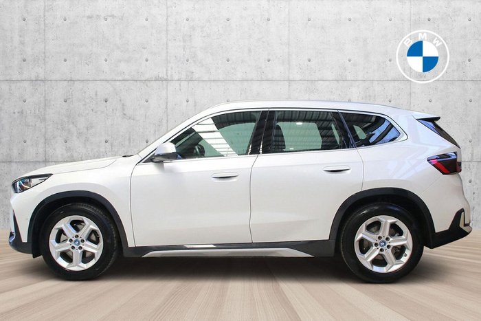 2024 BMW iX1 eDrive20 xLine