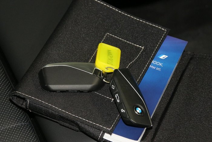 2024 BMW iX1 eDrive20 xLine