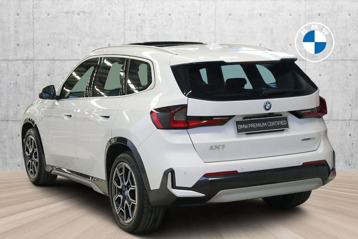 2024 BMW iX1 eDrive20 xLine