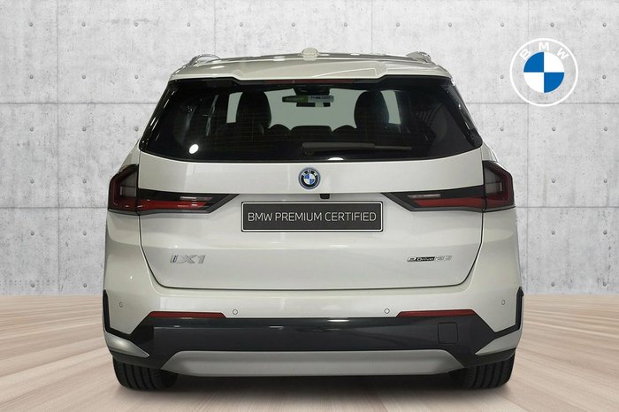 2024 BMW iX1 eDrive20 xLine