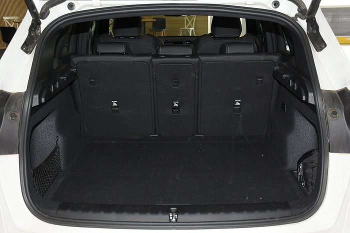 2024 BMW iX1 eDrive20 xLine