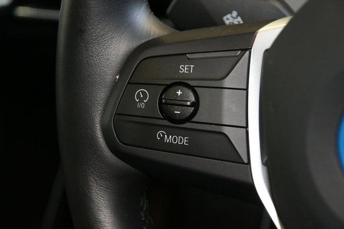 2024 BMW iX1 eDrive20 xLine