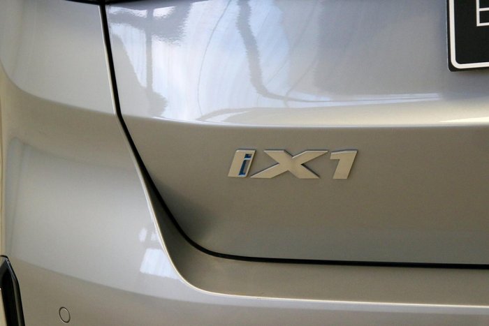 2024 BMW iX1 eDrive20 xLine