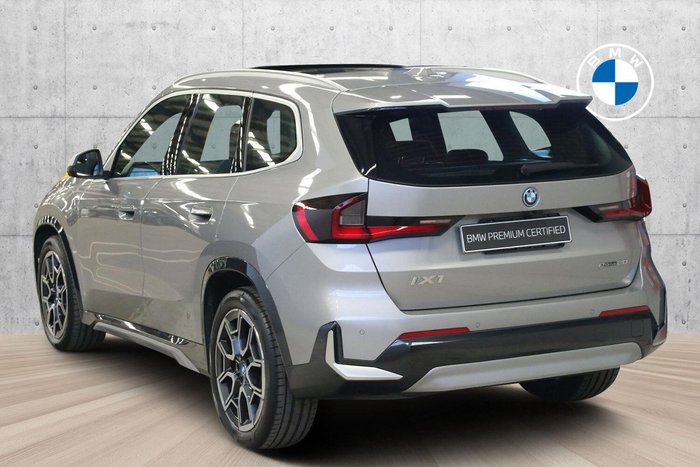 2024 BMW iX1 eDrive20 xLine