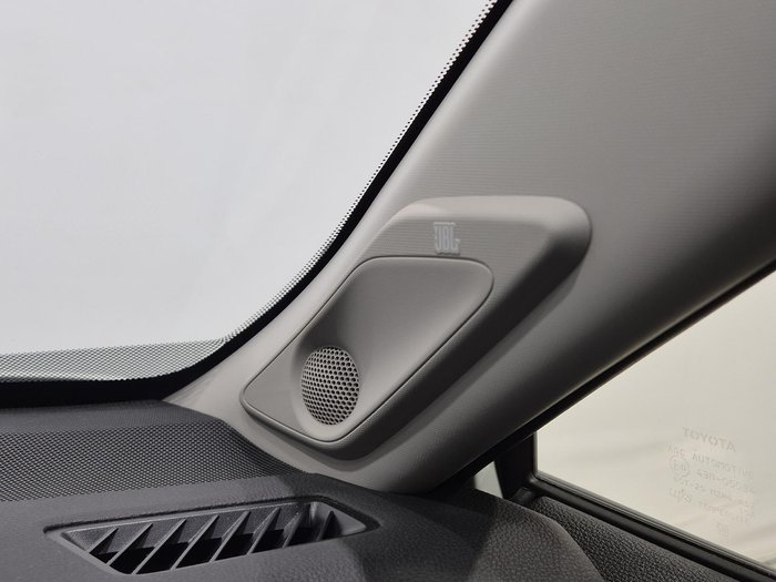 2021 Toyota RAV4 Cruiser AXAH52R White