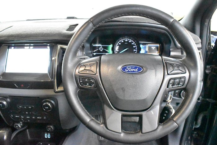 2017 Ford Everest Titanium