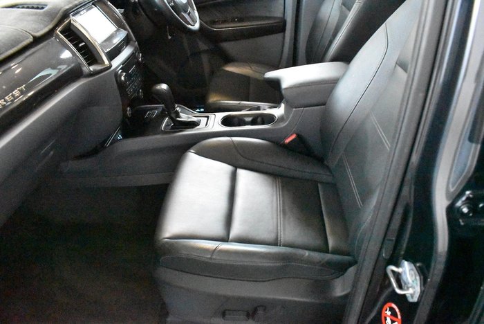 2017 Ford Everest Titanium