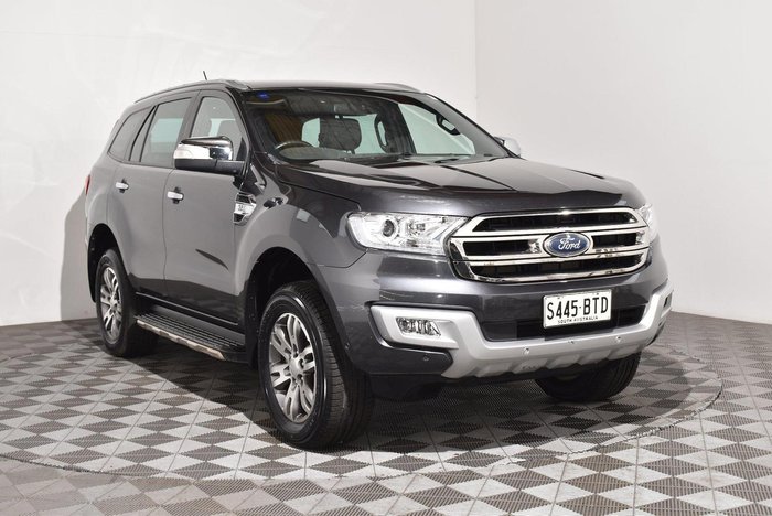 2017 Ford Everest Titanium