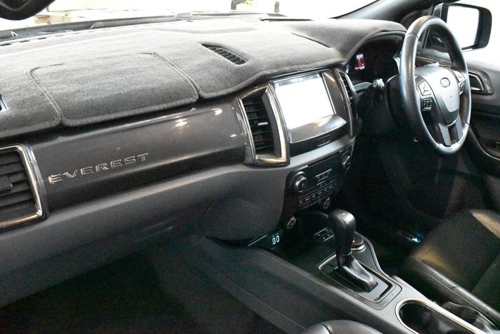 2017 Ford Everest Titanium