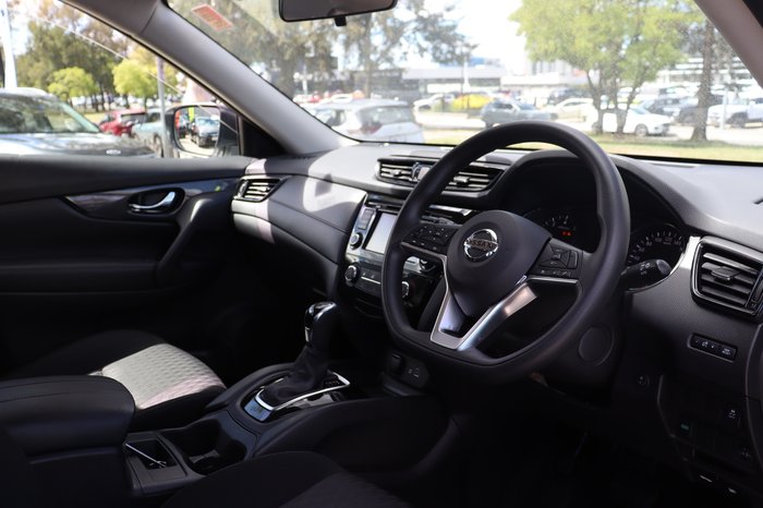 2021 Nissan X-TRAIL ST