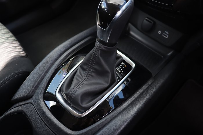 2021 Nissan X-TRAIL ST