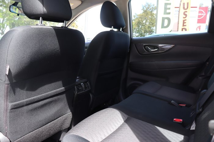 2021 Nissan X-TRAIL ST