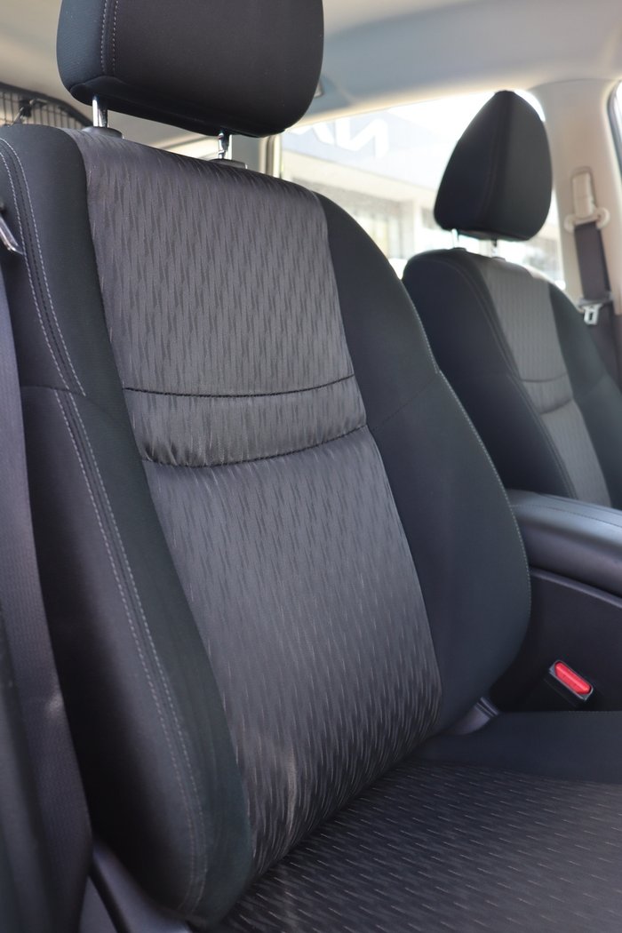 2021 Nissan X-TRAIL ST