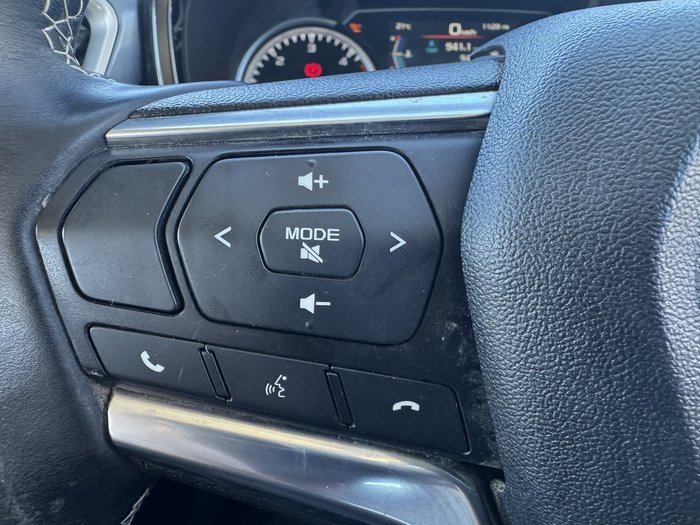 2021 Isuzu D-MAX LS-U