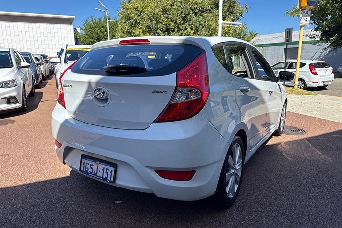 2019 Hyundai Accent Sport