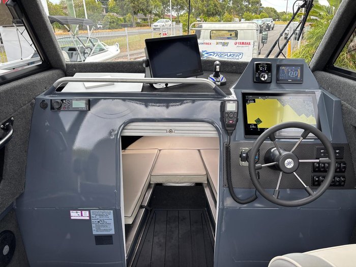 2024 Yellowfin 7000 Southerner HT