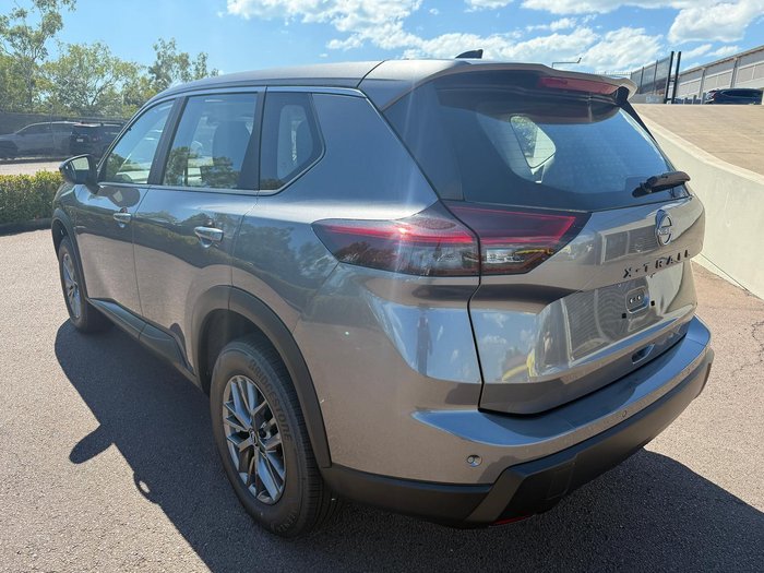 2026 Nissan X-TRAIL ST