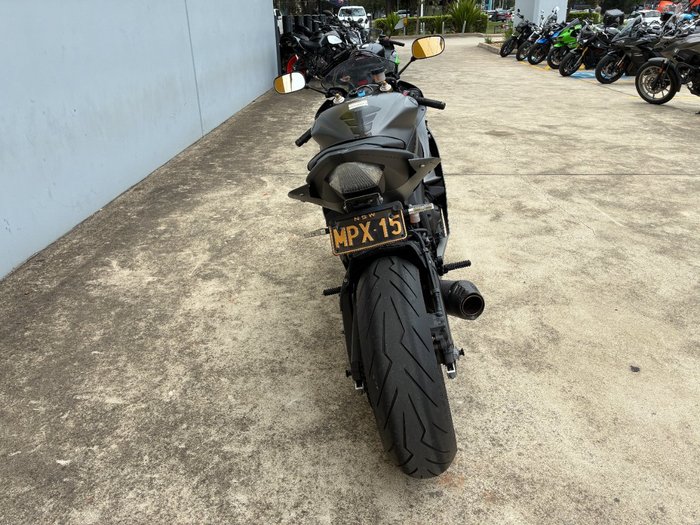 2015 Yamaha YZF-R6 Grey