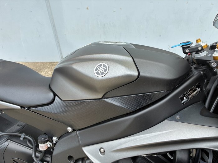 2015 Yamaha YZF-R6 Grey