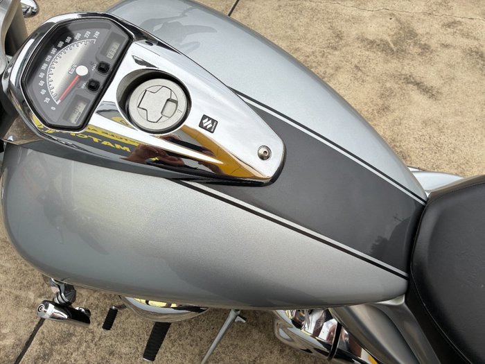 2013 Suzuki VZR 1800 BOULEVARD (M109R) Silver
