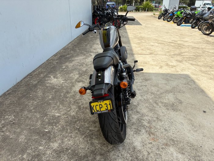 2018 HARLEY-DAVIDSON XL1200CX ROADSTER SOLID Silver
