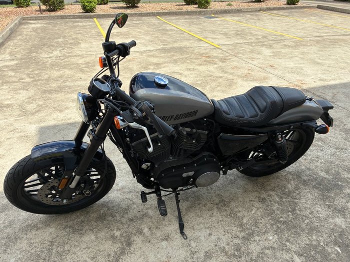 2018 HARLEY-DAVIDSON XL1200CX ROADSTER SOLID Silver