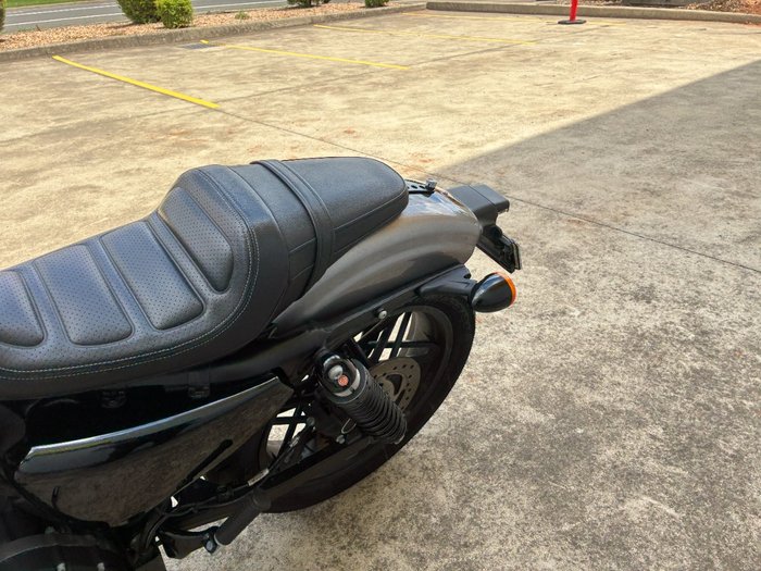 2018 HARLEY-DAVIDSON XL1200CX ROADSTER SOLID Silver