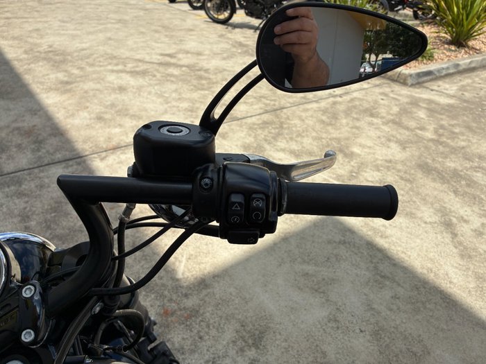 2018 HARLEY-DAVIDSON XL1200CX ROADSTER SOLID Silver