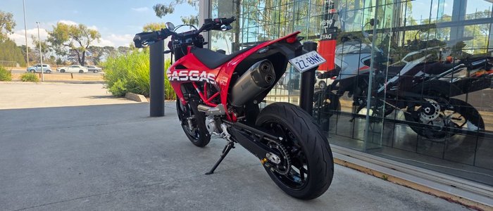 2024 GASGAS SM700 RED