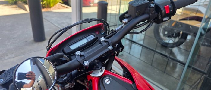 2024 GASGAS SM700 RED