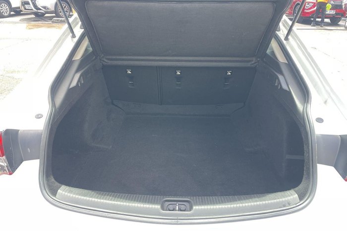 2018 Holden Commodore LT