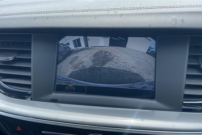 2018 Holden Commodore LT