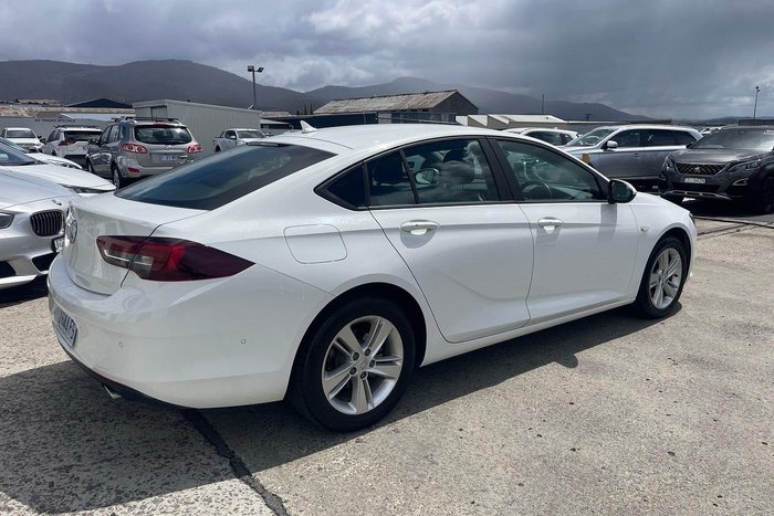 2018 Holden Commodore LT