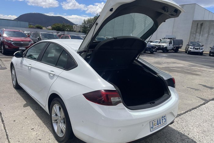 2018 Holden Commodore LT