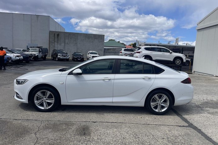 2018 Holden Commodore LT