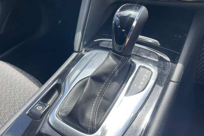 2018 Holden Commodore LT