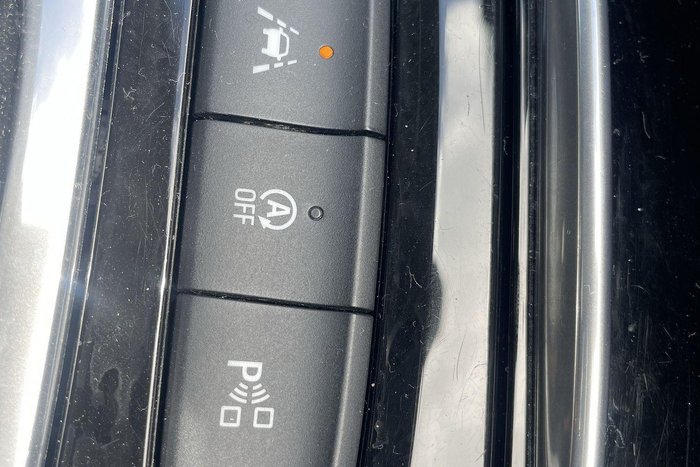 2018 Holden Commodore LT