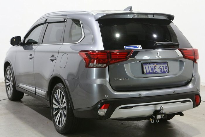 2021 Mitsubishi Outlander LS