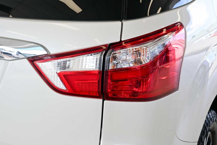 2020 Isuzu MU-X LS-U