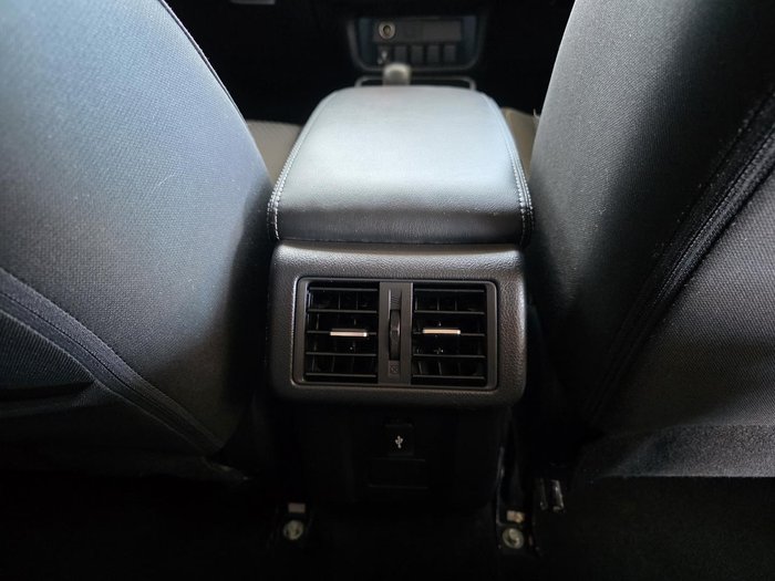 2019 Mitsubishi Outlander ES