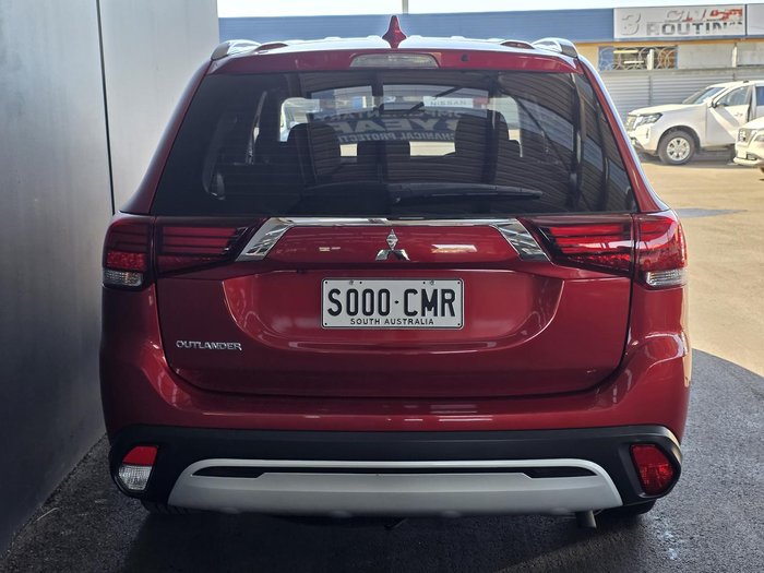 2019 Mitsubishi Outlander ES