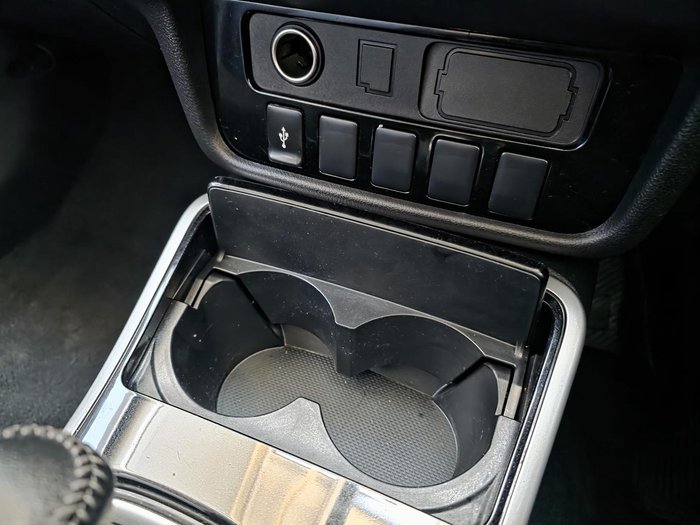 2019 Mitsubishi Outlander ES