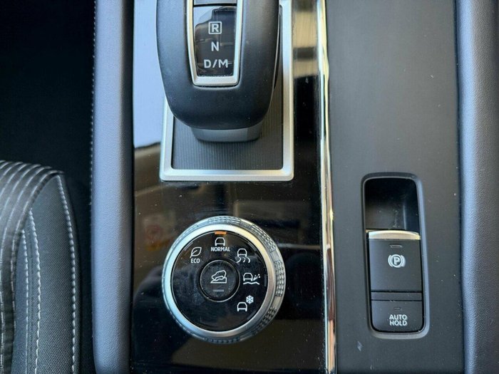 2022 Mitsubishi Outlander LS