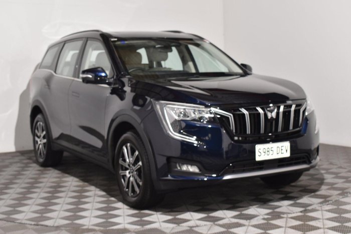 2024 Mahindra XUV700 AX7L