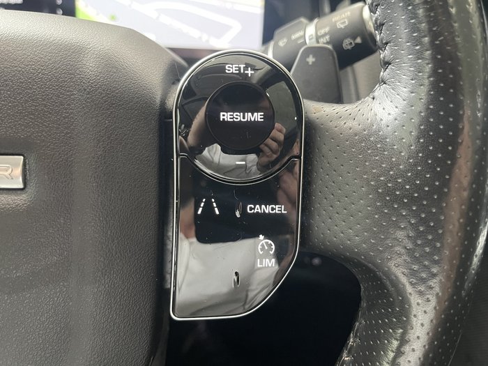 2017 Land Rover Range Rover Velar D180 SE